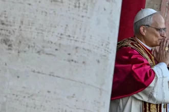 vaticano-negociou-asilo-de-maduro-na-russia-antes-de-operacao-dos-eua,-diz-jornal