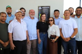 nos-38-anos-de-alianca,-claudia-lelis-reforca-compromisso-com-municipios-e-celebra-avancos