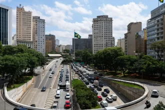 rodizio-de-carros-volta-a-valer-em-sao-paulo-a-partir-desta-segunda-feira,-12