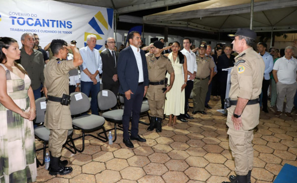 em-araguaina,-governador-wanderlei-barbosa-participa-de-passagem-de-comando-do-2o-batalhao-da-pm-e-anuncia-investimentos-de-r$-3,5-milhoes-para-fortalecimento-da-unidade
