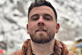 quem-e-erfan-soltani,-jovem-que-pode-ser-enforcado-no-ira-nesta-quarta