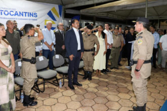 em-araguaina,-governador-wanderlei-barbosa-participa-de-passagem-de-comando-do-2o-batalhao-da-pm-e-anuncia-investimentos-de-r$-3,5-milhoes-para-fortalecimento-da-unidade