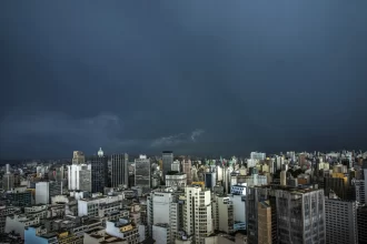 apos-temporal,-grande-sao-paulo-amanhece-com-14-mil-imoveis-sem-energia