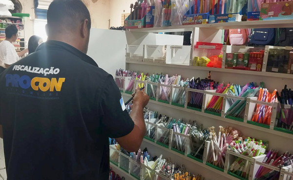 em-gurupi,-procon-tocantins-identifica-variacao-de-ate-311%-nos-precos-de-materiais-escolares