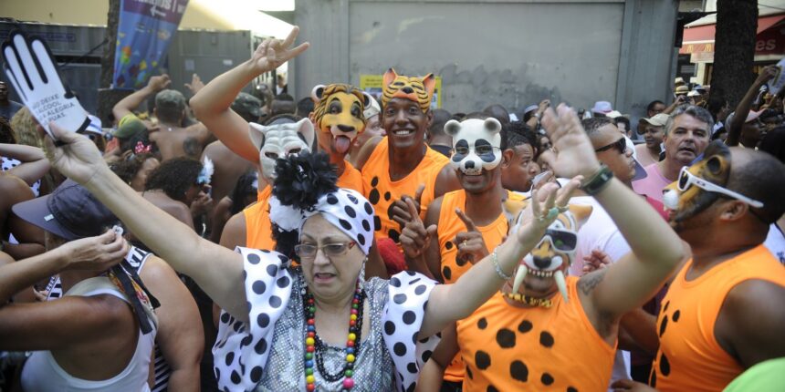 carnaval-de-rua-devera-injetar-mais-de-r$-5,7-bi-na-economia-carioca