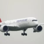 aviao-turco-faz-pouso-de-emergencia-em-barcelona:-“ameaca-a-bordo”