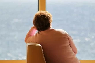 so-4-em-cada-10-idosos-que-relatam-sintomas-de-depressao-recebem-o-diagnostico,-aponta-estudo