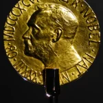 corina-oferece-nobel-a-trump-e-premiacao-avisa:-“titulo-nao-muda-de-dono”