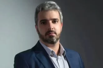 morre-ex-apresentador-da-jovem-pan-news,-andre-miceli,-aos-46-anos