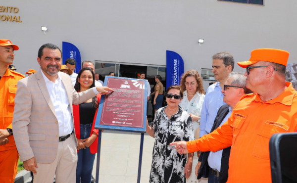 com-investimento-de-quase-r$-1-milhao,-governador-wanderlei-barbosa-entrega-centro-de-treinamento-e-reabilitacao-para-corpo-de-bombeiros-em-palmas