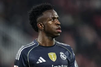 imprensa-espanhola-ve-‘situacao-limite’-para-vini-jr-apos-vaias-historicas