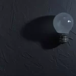 mais-de-50-mil-imoveis-permanecem-sem-energia-em-sp;-chuva-causa-estragos-na-capital-e-litoral