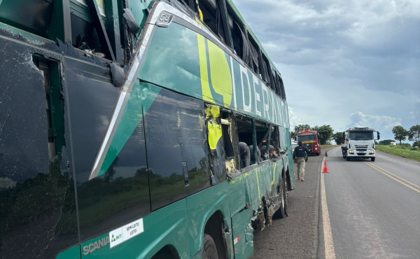 cbmto-atende-acidente-de-transito-na-br-153-entre-guarai-e-presidente-kennedy