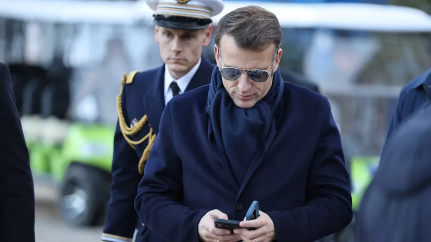 trump-expoe-mensagens-privadas-de-macron-e-rutte-sobre-a-groenlandia