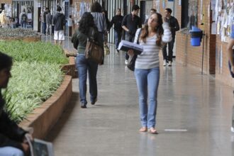 governo-recompoe-orcamento-para-educacao-e-ciencia