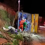 acidente-com-onibus-clandestino-em-minas-gerais-deixa-cinco-pessoas-mortas,-incluindo-um-bebe