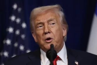 trump-desconvida-primeiro-ministro-do-canada-de-conselho-da-paz