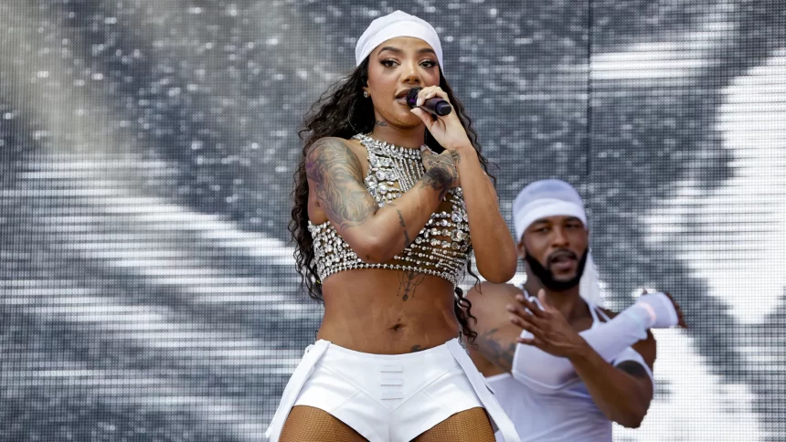 ludmilla-aponta-possivel-boicote-de-distribuidora-com-lancamento-de-‘bota’