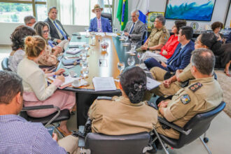 parceria-estrategica-da-pmto-com-municipios,-estado-e-orgaos-de-controle-amplia-o-alcance-do-proerd-no-tocantins