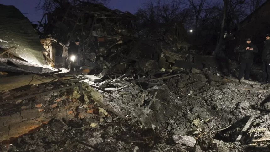 bombardeios-russos-sobre-kiev-e-carcovia-fazem-um-morto-e-15-feridos