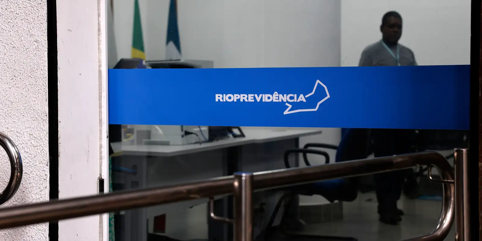 claudio-castro-exonera-presidente-da-rioprovidencia