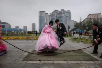 fotos-fascinantes-da-vida-cotidiana-na-secreta-coreia-do-norte