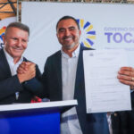 governador-wanderlei-barbosa-recebe-licencas-ambientais-e-de-instalacao-da-cidade-do-automovel-e-do-parque-tecnologico,-em-palmas