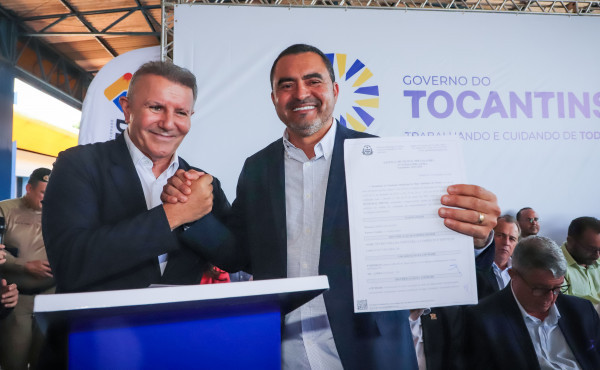 governador-wanderlei-barbosa-recebe-licencas-ambientais-e-de-instalacao-da-cidade-do-automovel-e-do-parque-tecnologico,-em-palmas