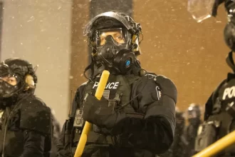 prefeito-de-minneapolis-anuncia-saida-de-agentes-do-ice-da-cidade