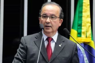 gilmar-mendes-da-48-horas-para-sc-explicar-lei-que-proibe-cotas-raciais-em-universidades