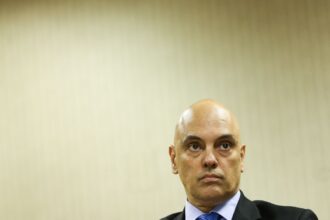 moraes-nega-encontro-com-ex-presidente-do-brb-na-casa-de-vorcaro 