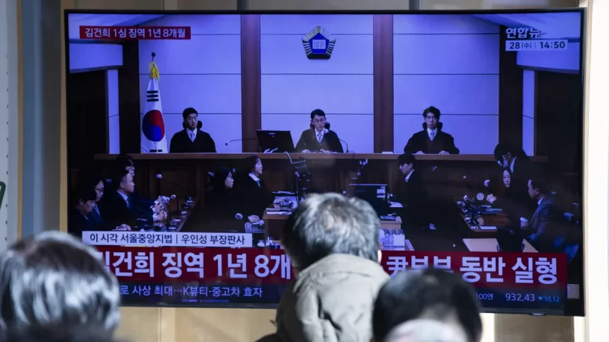 ex-primeira-dama-sul-coreana-condenada-a-20-meses-de-prisao-por-corrupcao