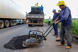 governo-do-tocantins-investe-mais-de-r$-67-milhoes-na-manutencao-da-malha-rodoviaria-e-intensifica-acoes-durante-o-periodo-chuvoso