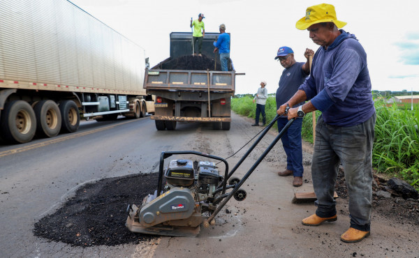 governo-do-tocantins-investe-mais-de-r$-67-milhoes-na-manutencao-da-malha-rodoviaria-e-intensifica-acoes-durante-o-periodo-chuvoso