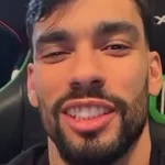 paqueta-chora-na-chegada-ao-rio-de-janeiro;-veja