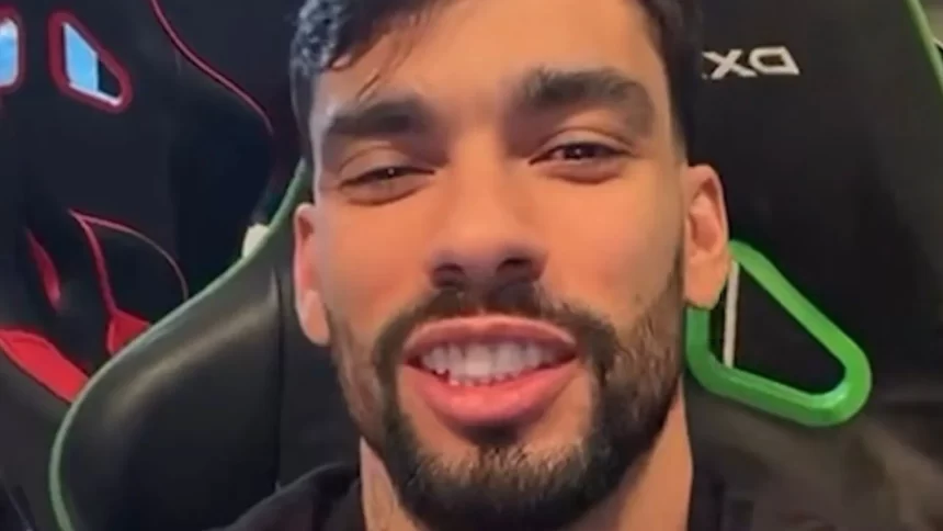 paqueta-chora-na-chegada-ao-rio-de-janeiro;-veja