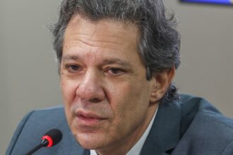 haddad:-stf-sabera-lidar-com-impacto-do-caso-master-na-imagem-da-corte