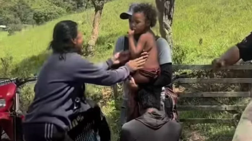 menina-encontrada-em-mg-estava-a-2-km-do-local-em-que-desapareceu