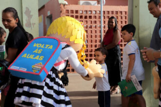 operacao-volta-as-aulas:-detran/to-conscientiza-condutores-sobre-a-importancia-dos-cuidados-no-transito-neste-retorno-do-ano-letivo