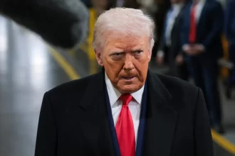 em-novo-recuo,-governo-trump-diz-que-agentes-de-imigracao-vao-usar-cameras