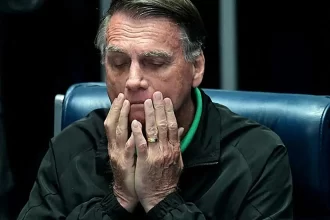 stm-recebe-pedido-de-expulsao-de-bolsonaro-e-militares-condenados-por-trama-golpista