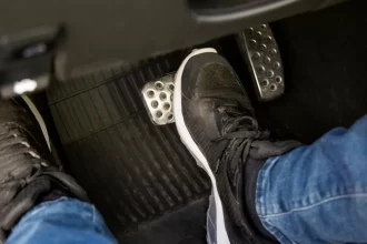 motorista-encerra-corrida-apos-ato-sexual-de-passageiros-em-salvador