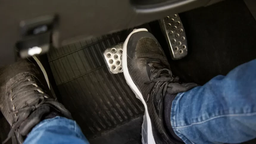 motorista-encerra-corrida-apos-ato-sexual-de-passageiros-em-salvador