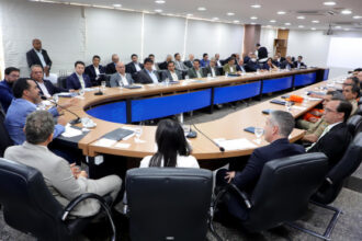 governador-wanderlei-barbosa-reune-equipe-de-governo-para-definir-acoes-e-diretrizes-de-2026