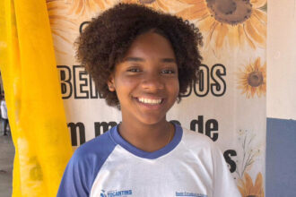 escola-estadual-floresta-revoluciona-ensino-e-aprendizagens-e-conquista-quatro-categorias-no-premio-escola-que-transforma