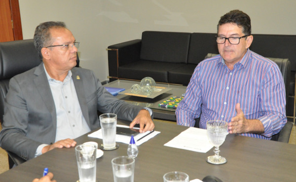 governo-do-tocantins-alinha-integracao-de-sistemas-para-fortalecer-o-controle-fiscal-da-cadeia-pecuaria