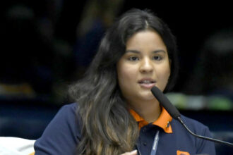 governo-do-tocantins-convida-estudantes-a-participarem-concurso-de-redacao-do-programa-jovem-senador-2026