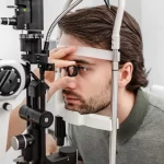 bacteria-comum-no-olho-pode-estar-ligada-a-piora-do-alzheimer,-diz-estudo