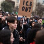protestos-contra-ice-ocorrem-em-milao-antes-da-abertura-da-olimpiada