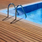 socio-passava-instrucoes-sobre-produtos-para-piscina-por-mensagem,-diz-manobrista-a-policia